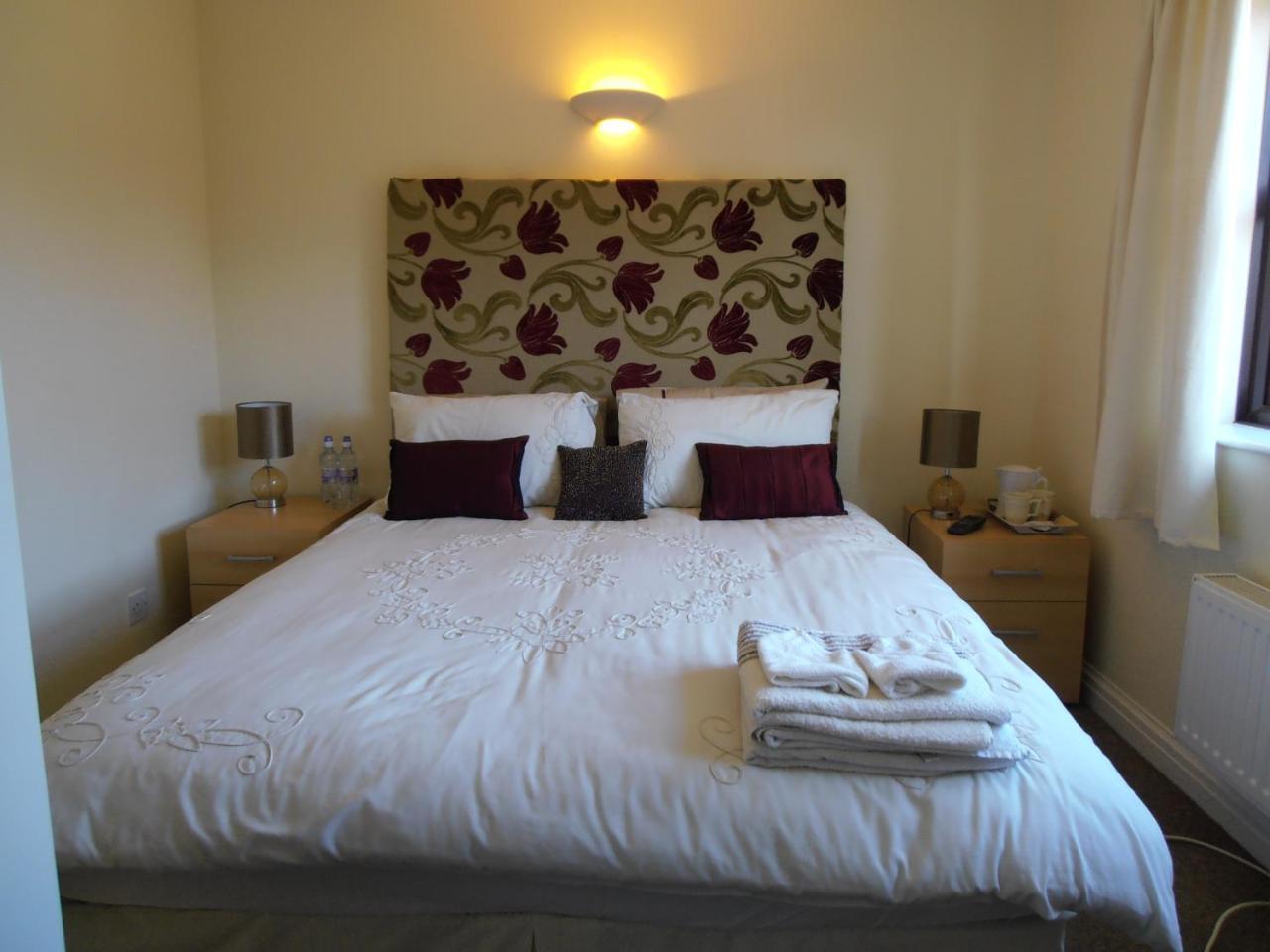 Castle View Rooms Castle Hedingham Екстер'єр фото
